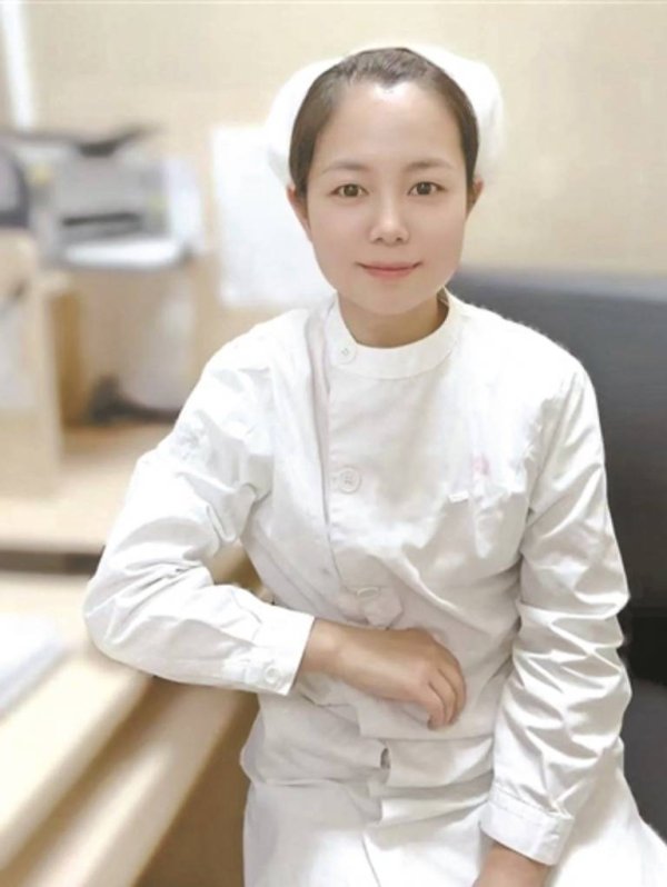 资生网 互联网平台接单 上门提供医疗护理服务 一位网约护士走家串户的日常